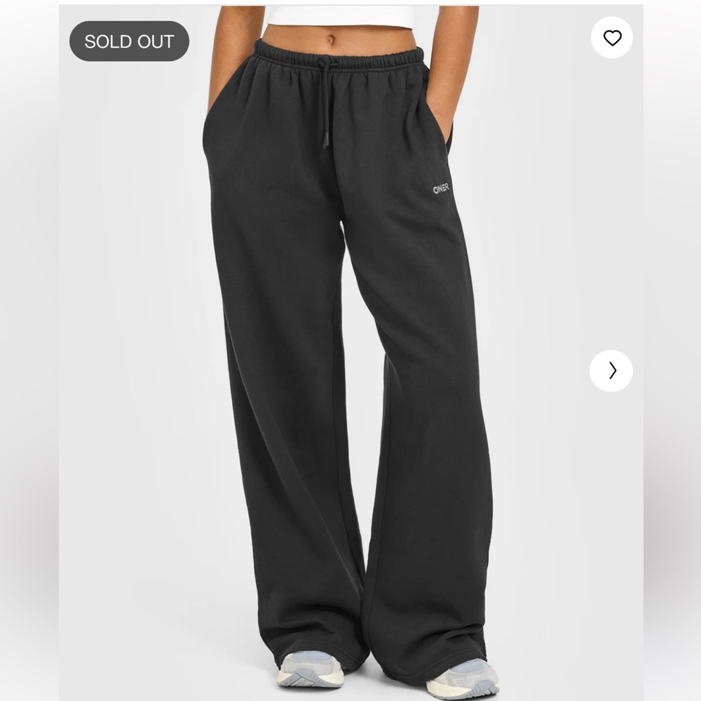 Oner mid weight relaxed straight leg sweatpants